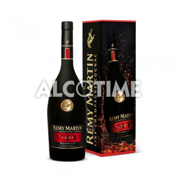 Коньяк "Реми Мартин" VSOP 0.7L